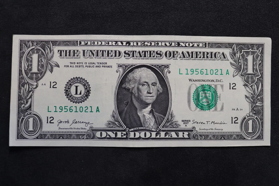 ONE DOLLAR FANCY BIRTHDAY / ANNIVERSARY NOTE  OCT 21, 1956  SN L 19561021 A - Image 2 of 3