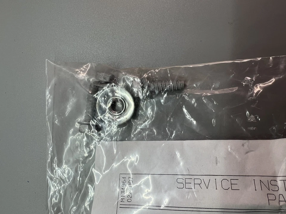 Engine Cooling Fan Motor Mopar 68031873AA - Image 3 of 4