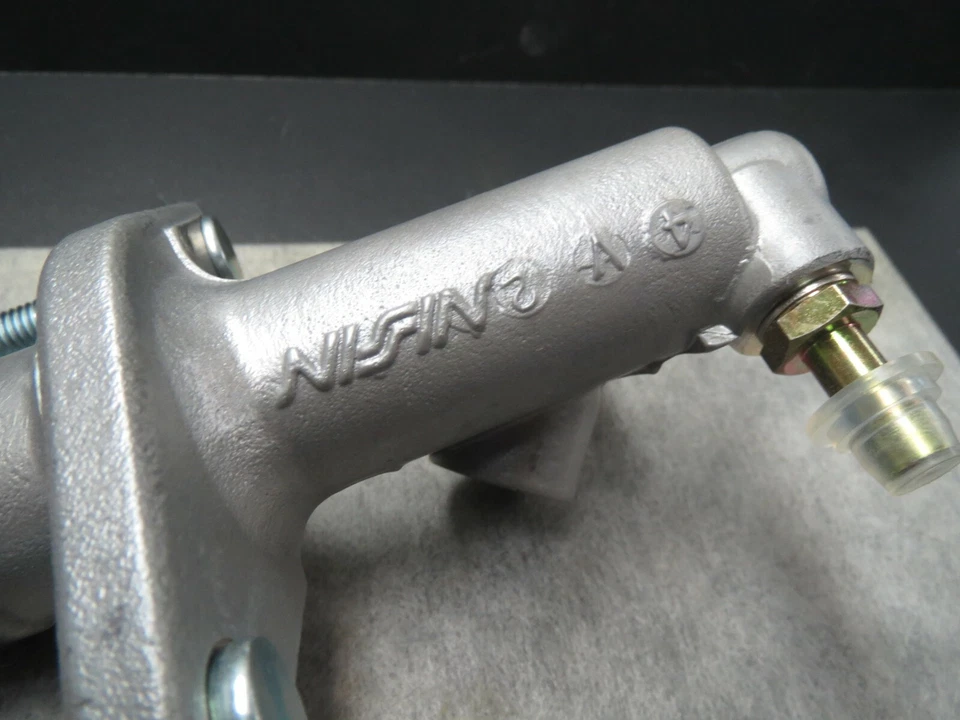 Clutch Master Cylinder for 1992-1994 Acura Vigor - Made in Japan - Ships Fast! - Изображение 2 из 4