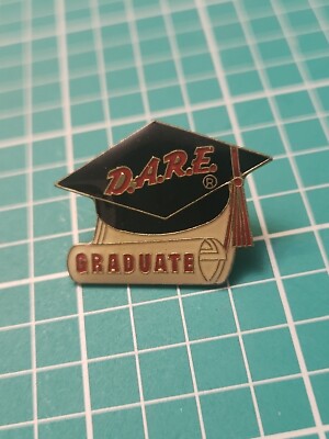 Vtg D.A.R.E. DARE Graduate Gold Tone Lapel Pin