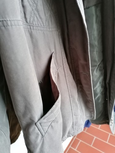 Dunkelgraue Winterjacke XL - Bild 10 von 10