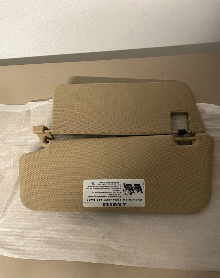 Parasol beige para pasajeros Mercedes-Benz Clase E 2007-09 W211 E350 E550 OEM Foto 3 de 4