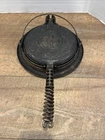 Vintage GRISWOLD No. 8 Waffle Iron - No. 234 Paddles