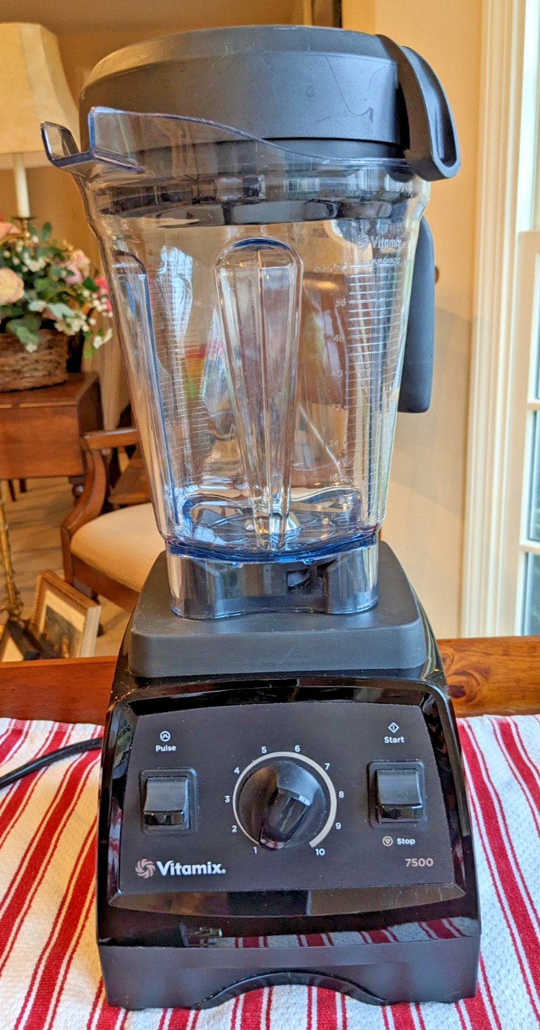 Vitamix 7500 Series Blender 10-Speed 64oz VM0158 Pro-Grade M