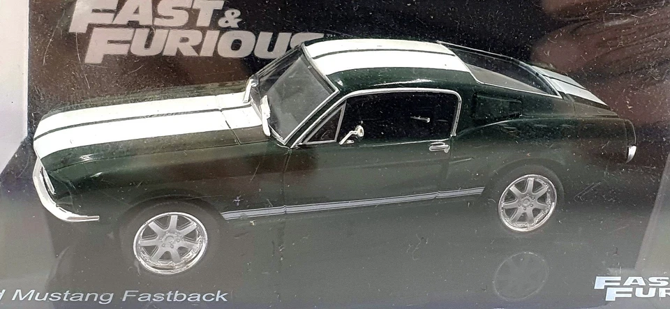 DeAgostini 1/43 Scale F220CMC007 - Fast and Furious Ford Fastback - Green/White - Image 3 of 4