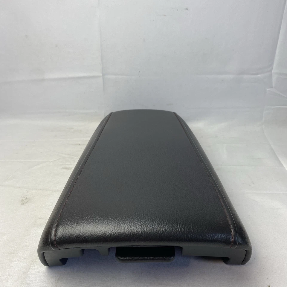 Ford Edge 2011-2014 consola central tapa reposabrazos cuero negro costuras rojas OEM Foto 2 de 4