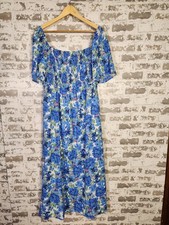 Boho Cottagecore Floral Maxi Dress Size Medium Blue Smocked Vacation Wedding