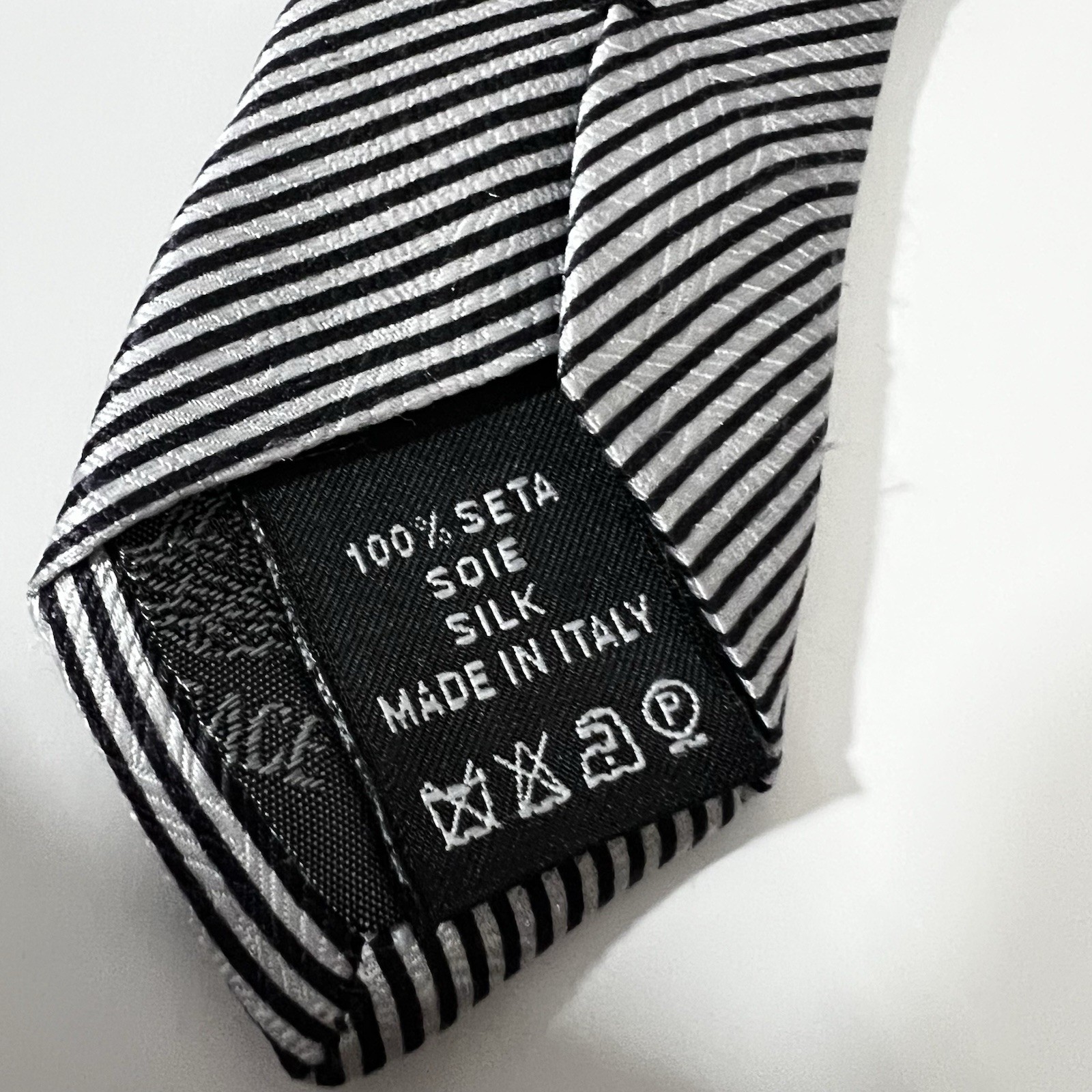 VERSACE Black&Silver Split Pattern Silk Luxury Ti… - image 9