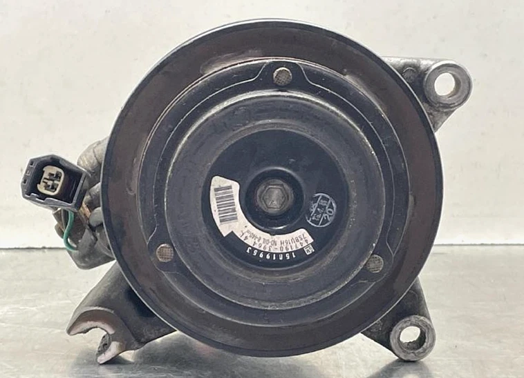 2006-2011 Cadillac DTS AC Compressor Assembly OEM - Image 2 of 4