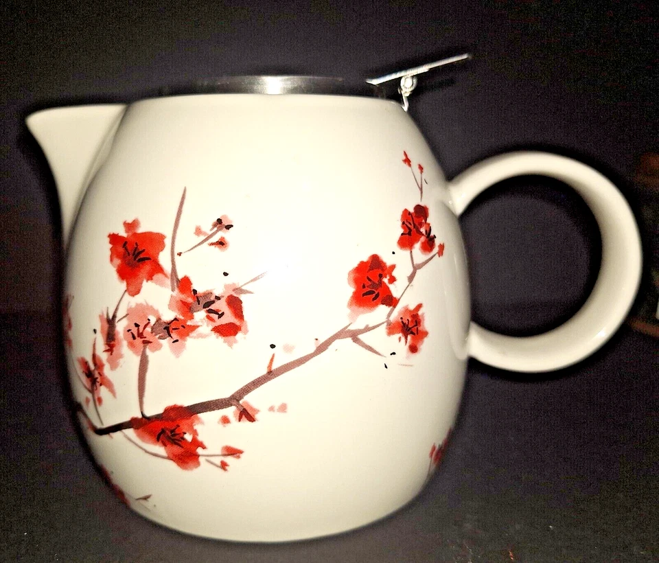 TEAFORT Cherry Blossom Teapot PUGG 24 OZ CERAMIC LOOSE LEAF INFUSER - Image 2 of 4
