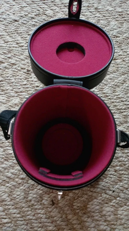 Nikon CL-73 Hard Lens Case for Nikon 80-200mm f/2.8 / 70-200mm 2.8 Lenses - Изображение 2 из 3