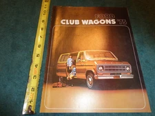 1975 FORD CLUB WAGON VAN SALES BROCHURE / FOLDER / ORIGINAL FOMOCO ITEM!