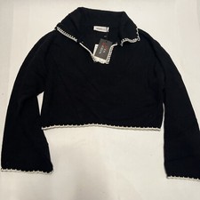 Nesan Triko Women?s Cropped Long Sleeve Sweater Black Embroidered White Edges