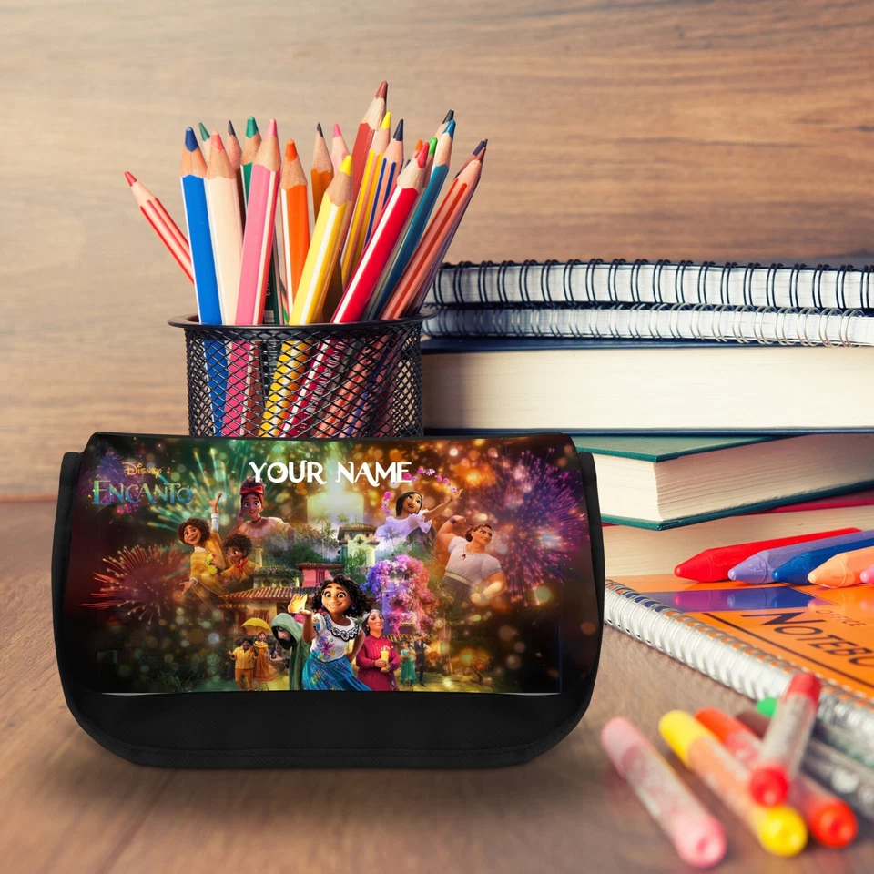 Encanto personalisiertes schwarzes Federmäppchen/Vsnity Etui - Name hinzufügen - PCB 1064