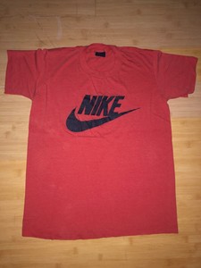 vintage nike swoosh