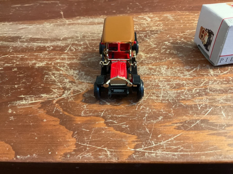 Vintage Pierce Arrow 2.25" Long Die Cast Car #302 With Original Box - Image 2 of 4