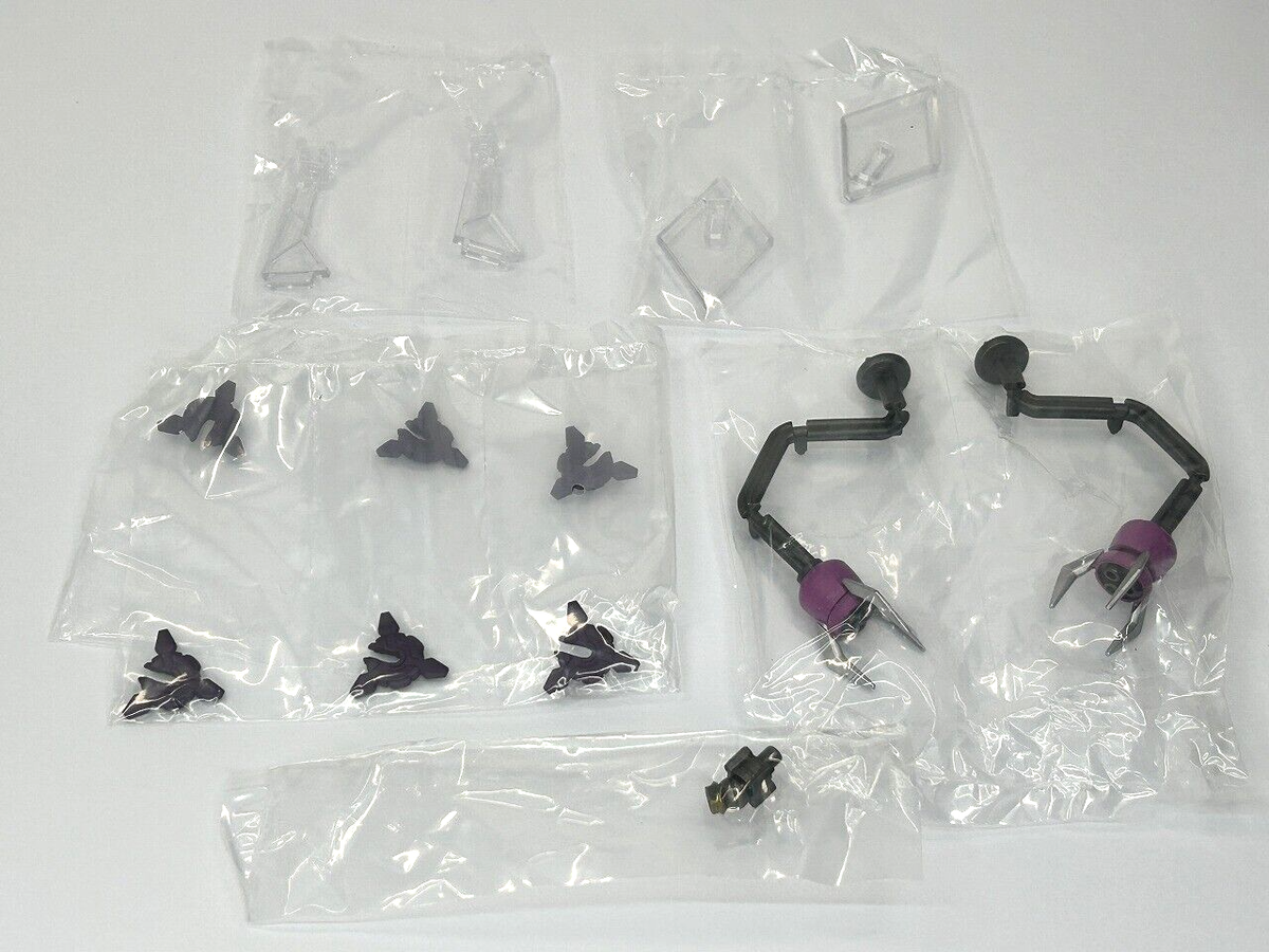 FW GUNDAM CONVERGE ♯Plus 04 + 018 Rozen Zulu & Option parts