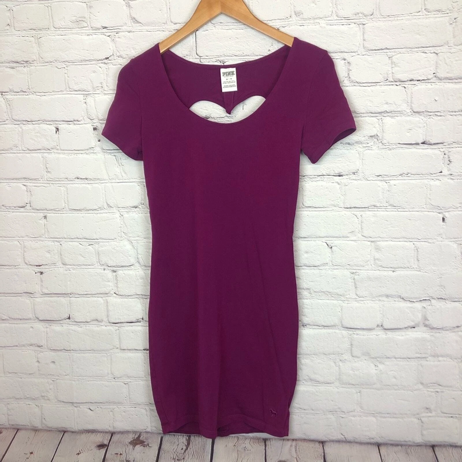 UNDERCOVER Abito rosa Victoria’s Secret con scollo a cuore dietro taglia media