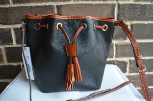 dooney drawstring bucket