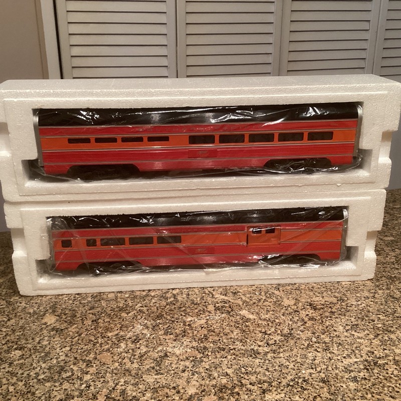 Williams Crown Southern Pacific Diner And Combo Car