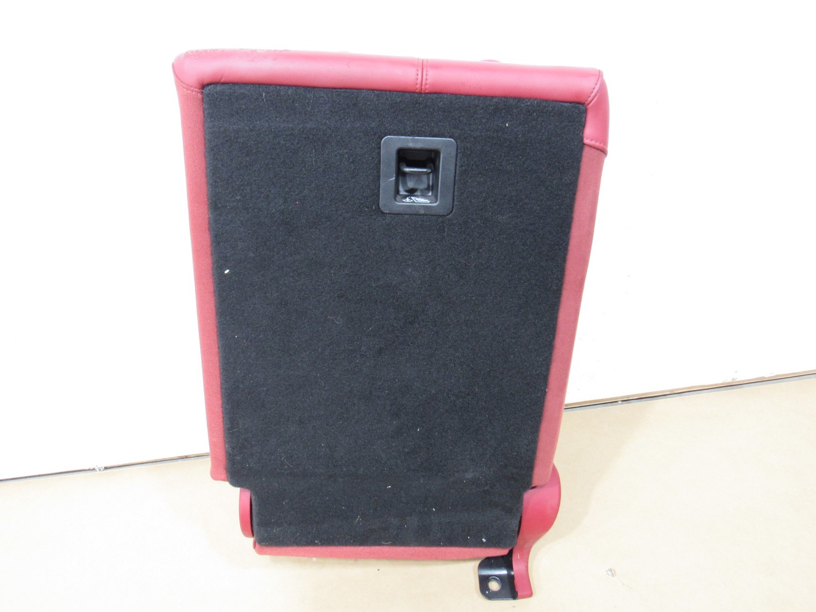 Maserati Levante Q4 2017 Rear Right Passenger Upper Seat Cushion 16-24 ;#3