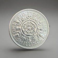 Great Britain 1967 - 2 Shillings -Elizabeth II 1st Portrait; Without 'BRITT:OMN'