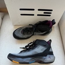 Nike Air Jordan XXXVII 37 Bordeaux Red Black Grey Yellow Men 9 Shoes w/box