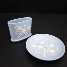2PC VINTAGE Copeland Spode Holder and plate England Baby Blue Victorian style