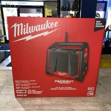 New Milwaukee 2956-20 M18 18V Bluetooth Jobsite Radio Charger Tool Only