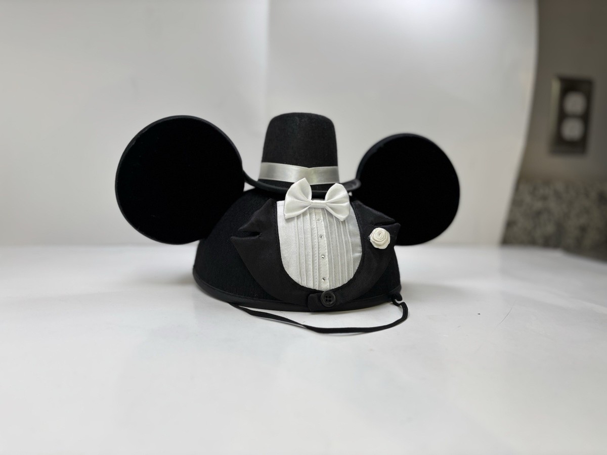 Disney Parks Mickey Grooms Hat 7664.jpg main image 2