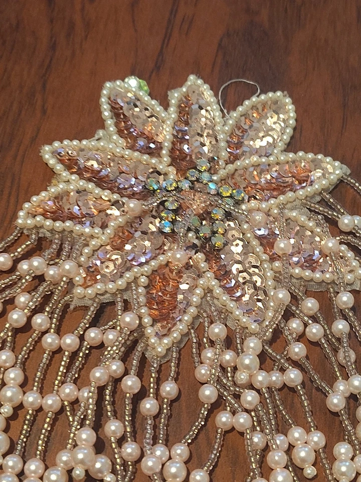 Parche colgante vintage bordado flor rosa grande con cuentas lentejuelas 6" Foto 3 de 4