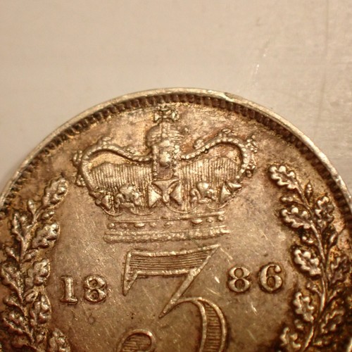 1886 Threepence Coin UK - Excellent Condition - Picture 5 of 6