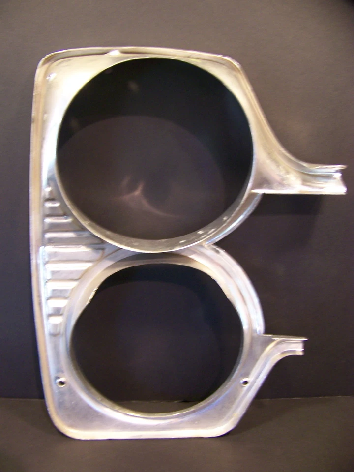 1966 PLYMOUTH FURY LH HEADLIGHT BEZEL NICE OEM SPORT FURY I II III - Image 4 of 4