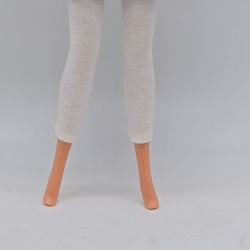 Barbie Doll Blonde Vintage 90's Mattel Gold Dress Blue Eyes Vintage - Picture 4 of 9