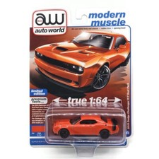 Auto World Premium Modern Muscle 2019 Dodge Challenger R/T Scat Pack Free Ship