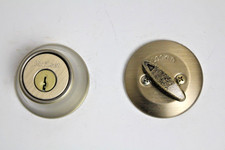 Kwikset Single Cylinder Deadbolt Square Strike Antique Brass 6605 9hu