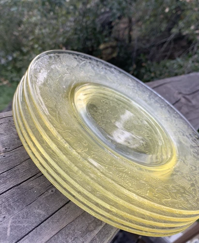 Hazel-Atlas Depression Glass Florentine Poppy Yellow (1) 8.25" Salad Plate Vtg