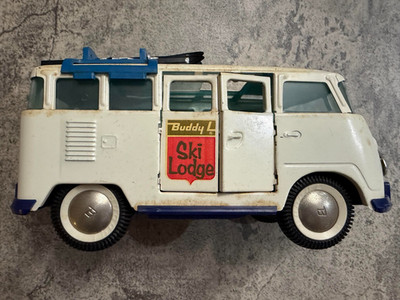 Vintage Pressed Steel Buddy L Ski Lodge Van Volkswagen Bus w/ Ski Rack RARE
