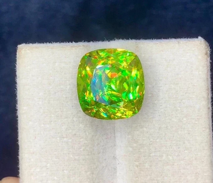 3.4 + Carat Natural Full Fire Sphene Titanite Cushion Shape Gems For Jewellery - Image 2 of 4