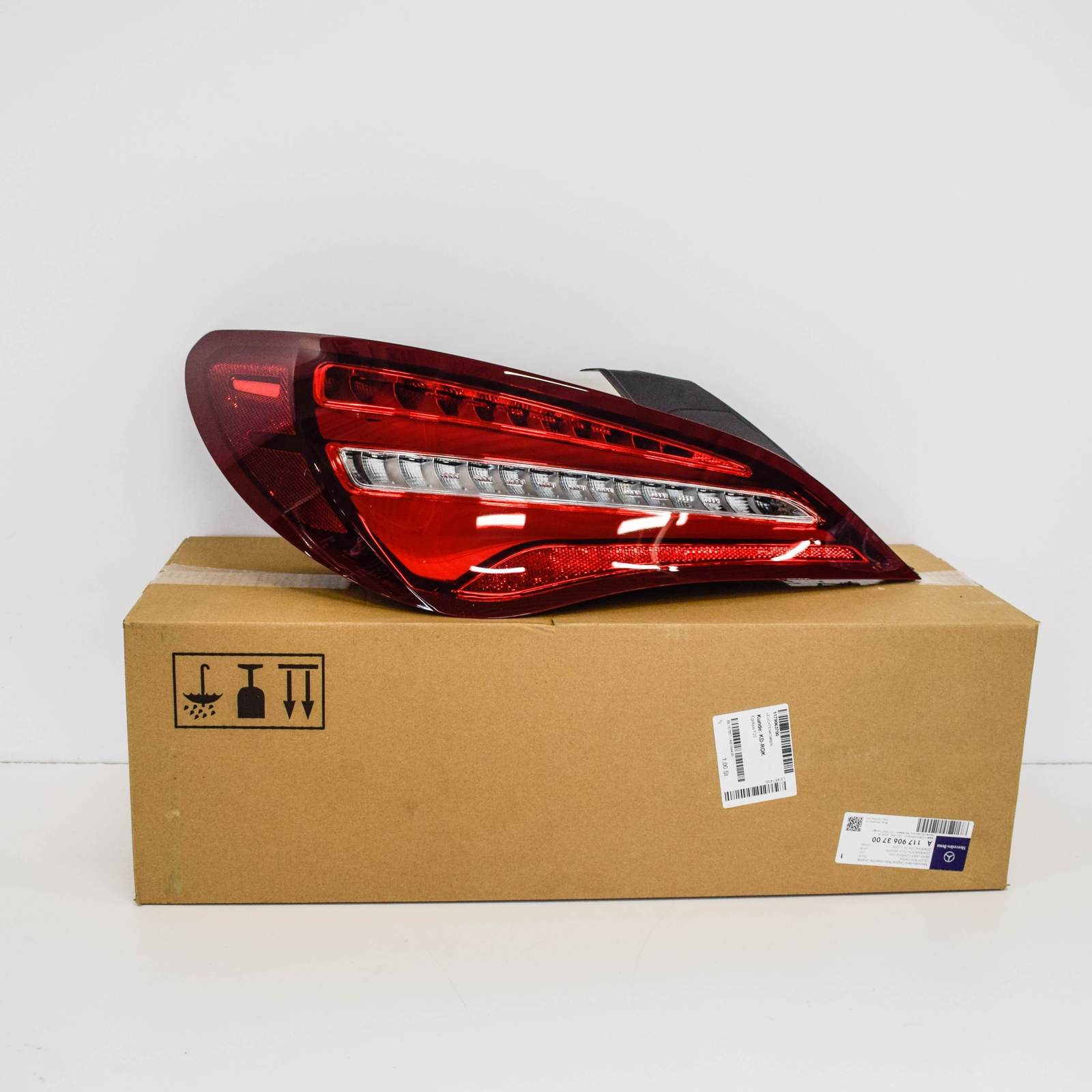 Mercedes-Benz CLA C117 Rear Left Taillight A1179063700 OEM for 