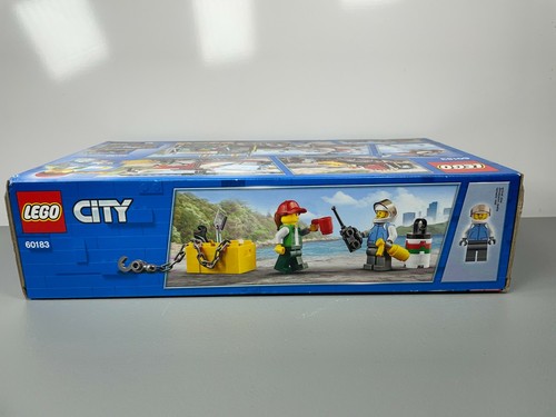 LEGO City Heavy Cargo Transport - 310 pcs 2 Minifigures Helicopter Dented Box - Foto 8 di 8