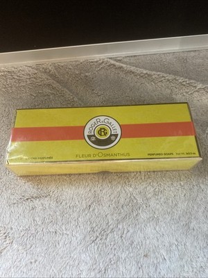 Roger & Gallet Rose Fleur D  Osmanthus Perfumed Soap Set of 3 (3.5 oz each)