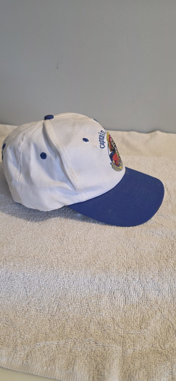 Captain Morgan White Adjustable Strap  Vintage Dr… - image 3