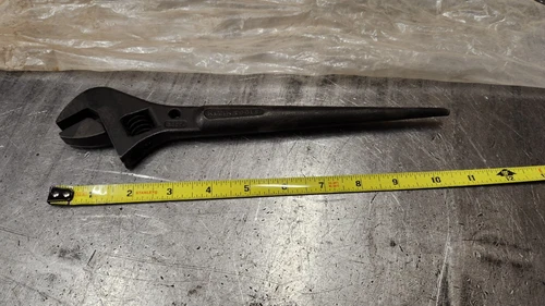 Klein 3227  10" Adjustable Spud Alignment Wrench 1-5/16" Jaw Capacity  MADE USA