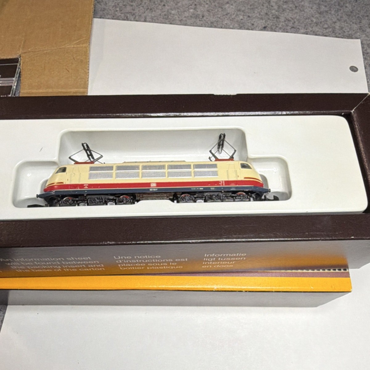 Märklin Mini-Club 8854 Z Gauge Electric Locomotive BR 103 Deutsche