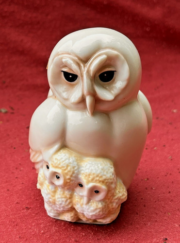 Royal Worcester Time For You Cosy Companions Owl and Owlets Figurine Excellent