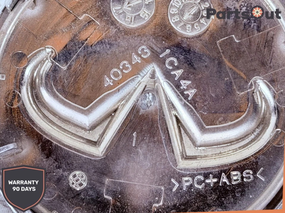 Tapa central de rueda Infiniti M37/M56/Q70 2011-2018 OEM Foto 3 de 3