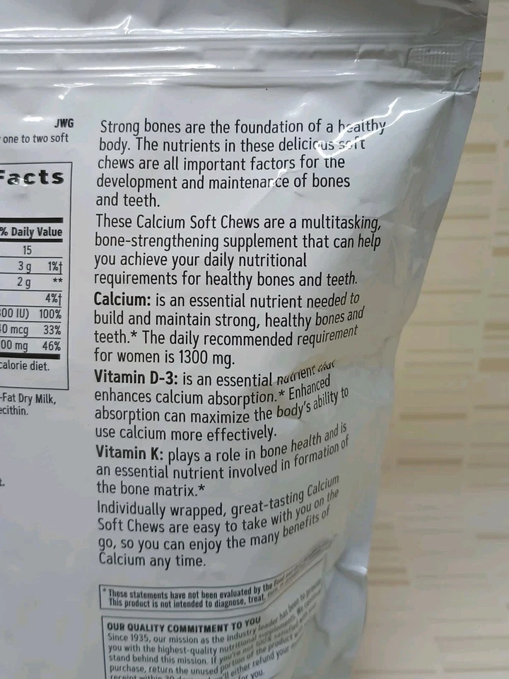 GNC Calcio 600mg Masticable Suave Caramelo 60 Porciones Vitamina D-3 K 06/26 Foto 4 de 4