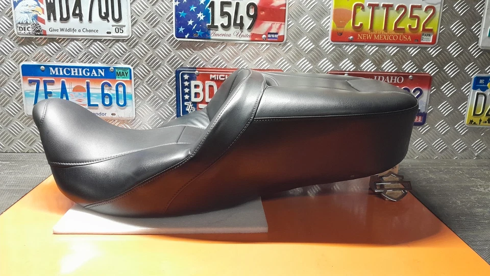 Harley Davidson sella a 2 posti per modelli Touring dal 2009 in poi Electra ecc - Immagine 2 di 4