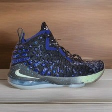 Size 4y/5.5w GS - Nike LeBron 17 Mid Constellations